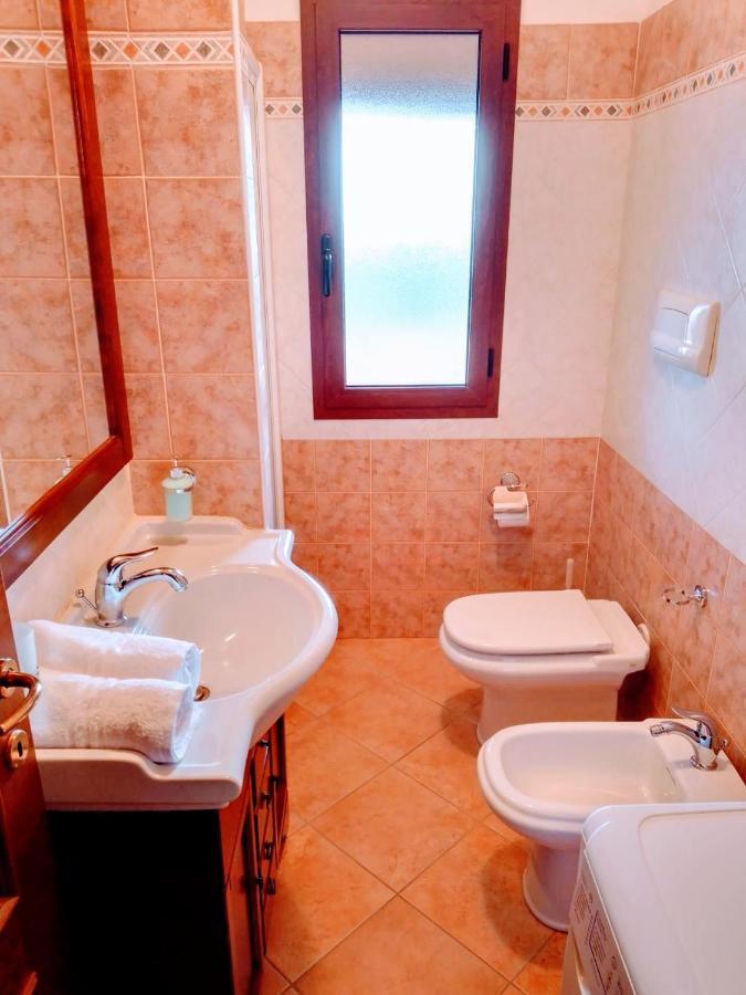 Residenza Rosa Maria Daire Orosei Dış mekan fotoğraf