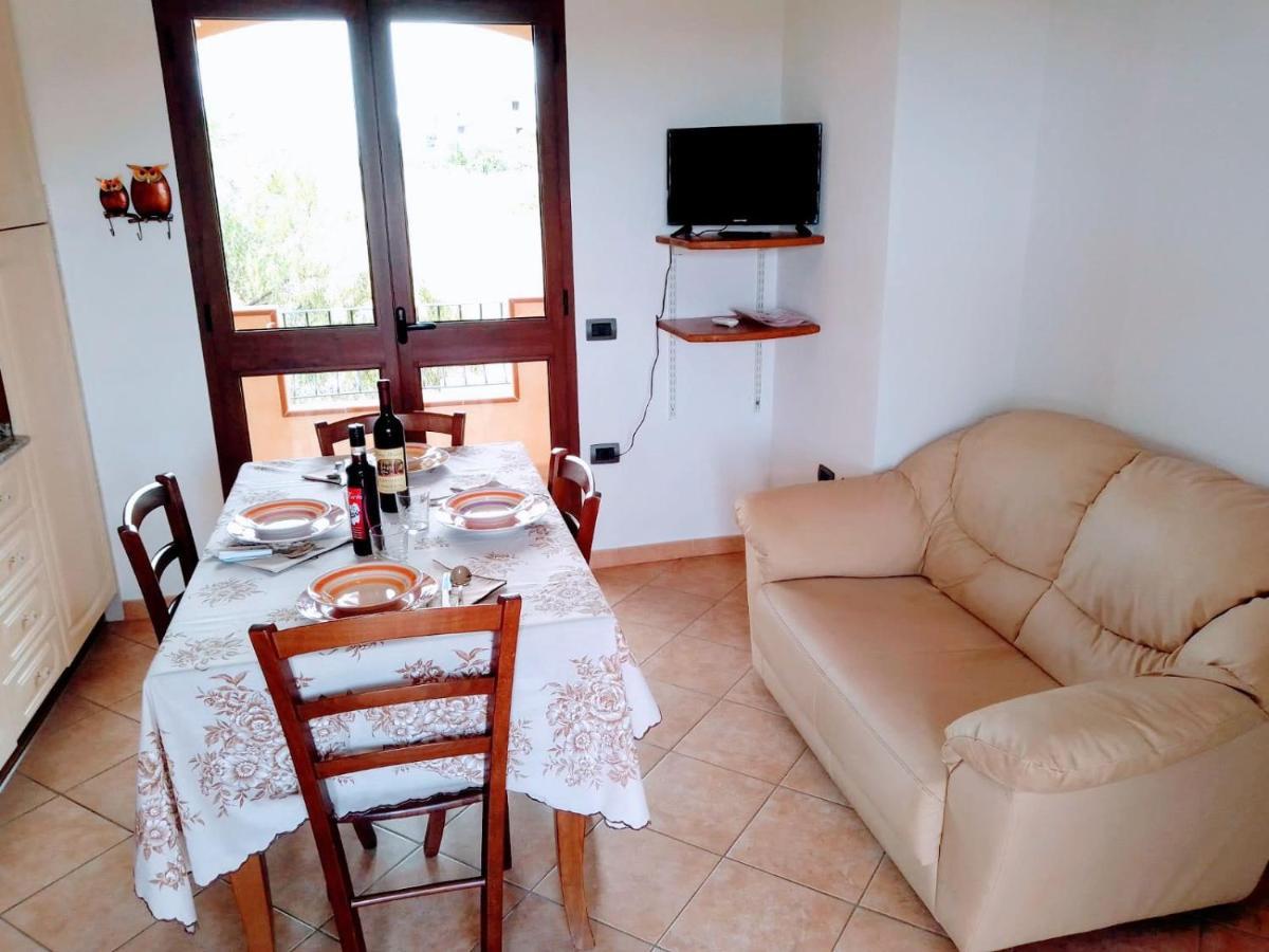 Residenza Rosa Maria Daire Orosei Dış mekan fotoğraf