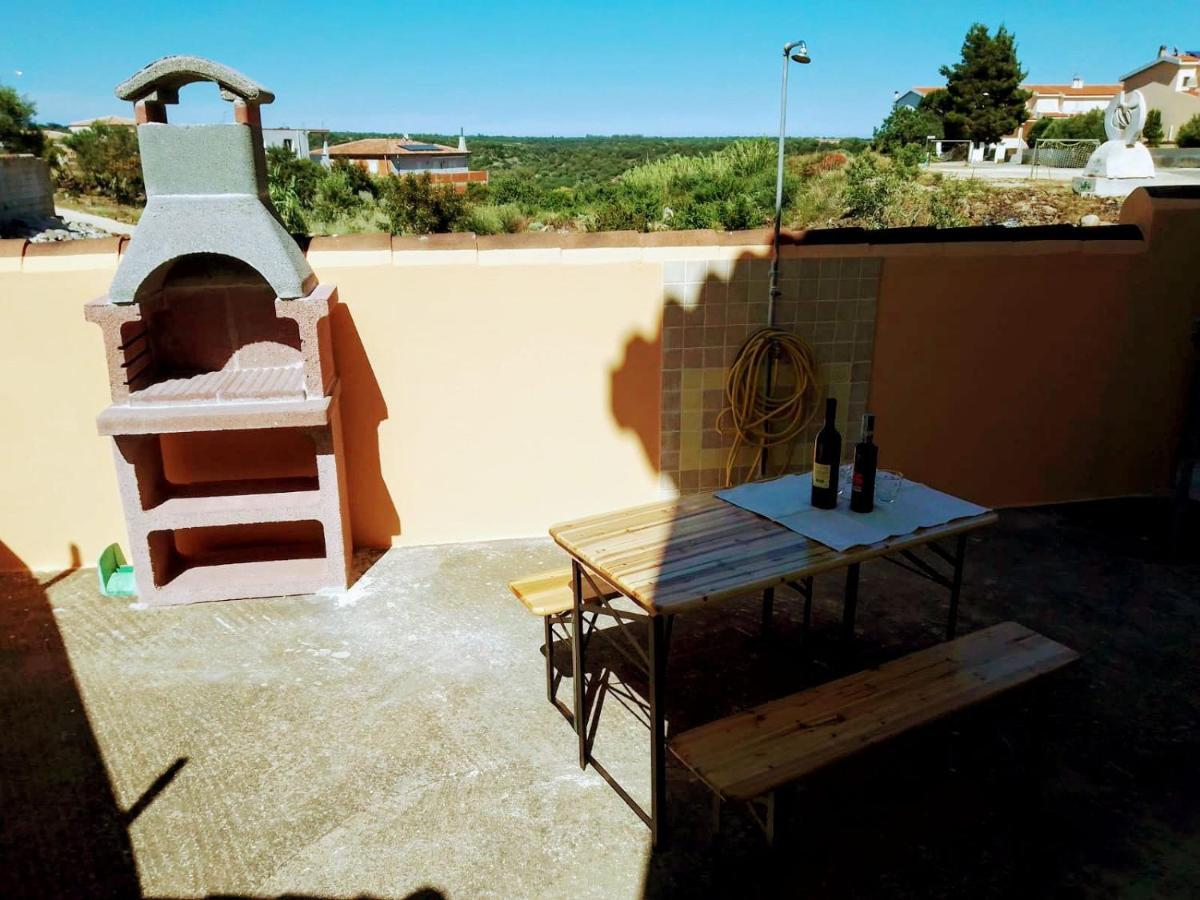 Residenza Rosa Maria Daire Orosei Dış mekan fotoğraf