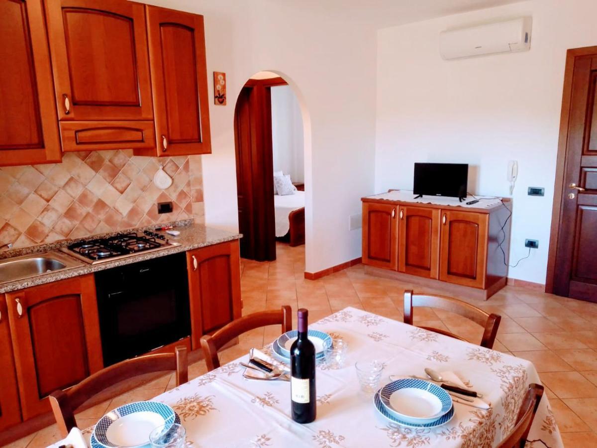 Residenza Rosa Maria Daire Orosei Dış mekan fotoğraf