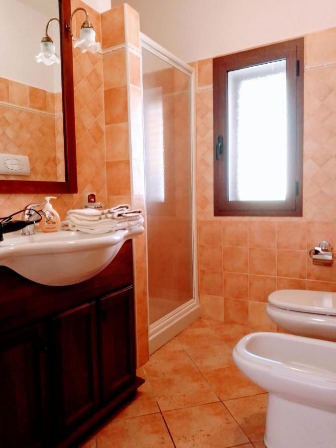 Residenza Rosa Maria Daire Orosei Dış mekan fotoğraf