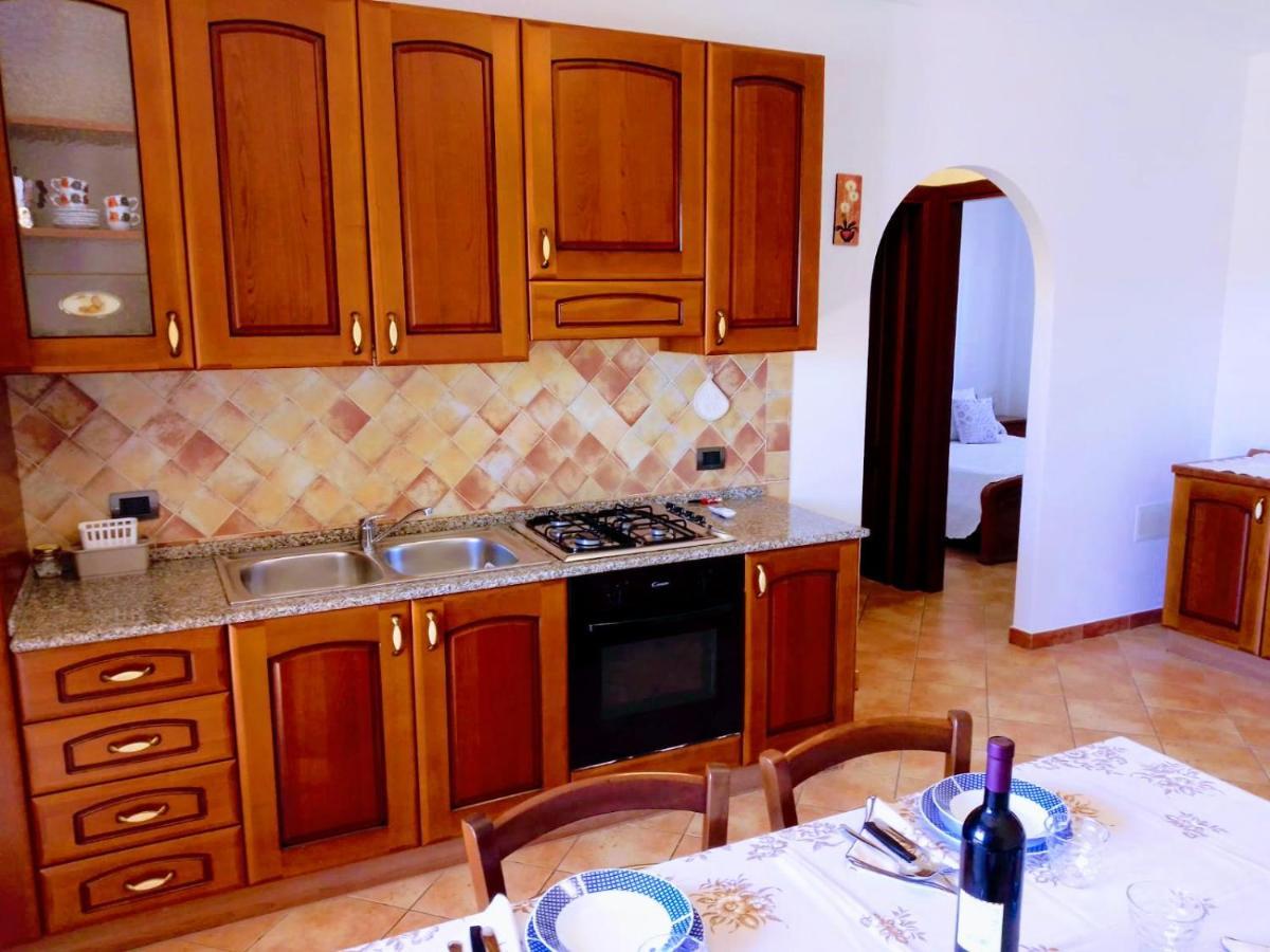Residenza Rosa Maria Daire Orosei Dış mekan fotoğraf